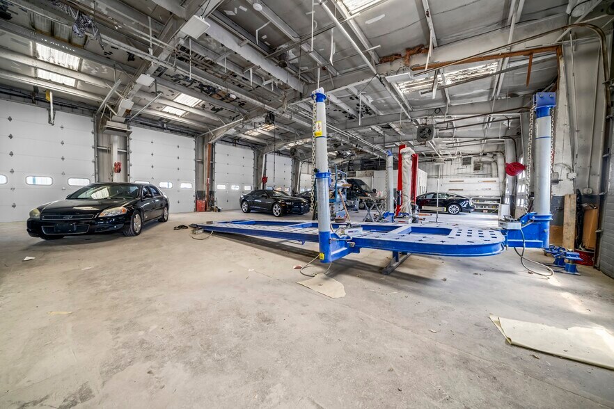 More Photos Of 512 W Center St, Manchester General Retail For Sale