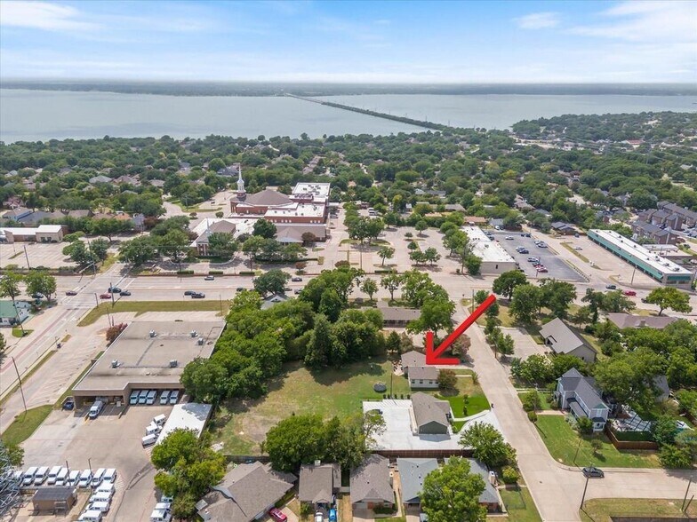 More Photos Of 106 Saint Mary St, Rockwall Office Residential For Sale