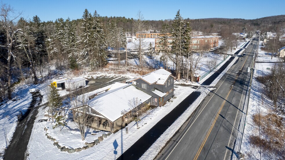 More Photos Of 2930 Rt 43, Averill Park Restaurant For Sale