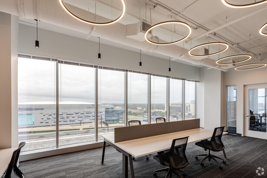 More Photos Of 333 S Garland Ave, Orlando Office For Lease