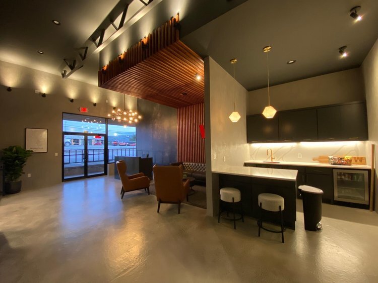 More Photos Of 901-905 N Austin Ave, Georgetown Storefront For Sale
