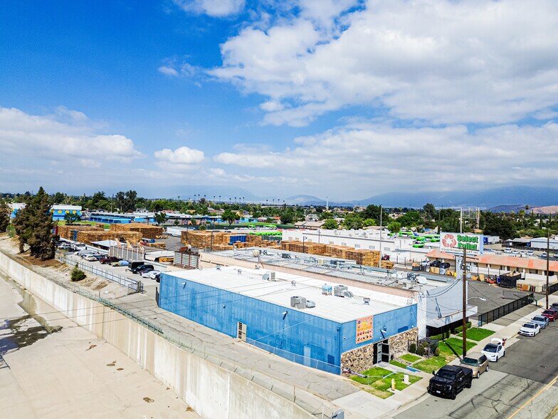 More Photos Of 280 S I St, San Bernardino Warehouse For Lease