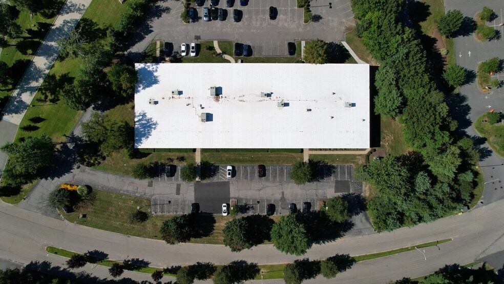 More Photos Of 16 Commerce Blvd, Middleborough Office For Lease