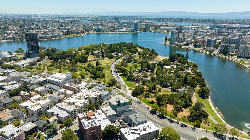 More Photos Of 230 Grand Ave, Oakland Office For Lease