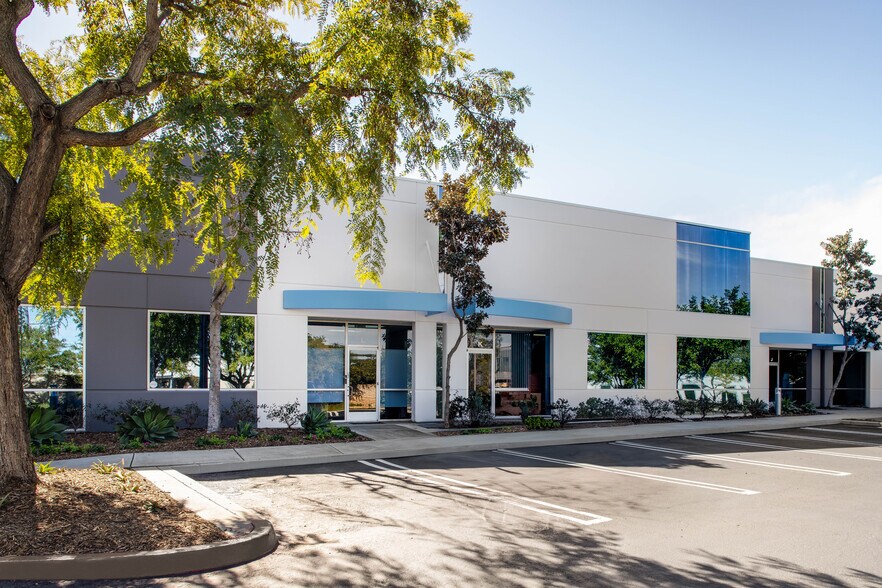 More Photos Of 13741 Danielson St, Poway Unknown For Lease