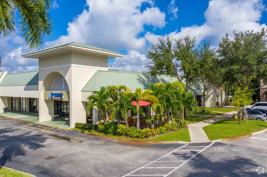 More Photos Of 1501-1601 US Highway 1, Vero Beach Unknown For Lease