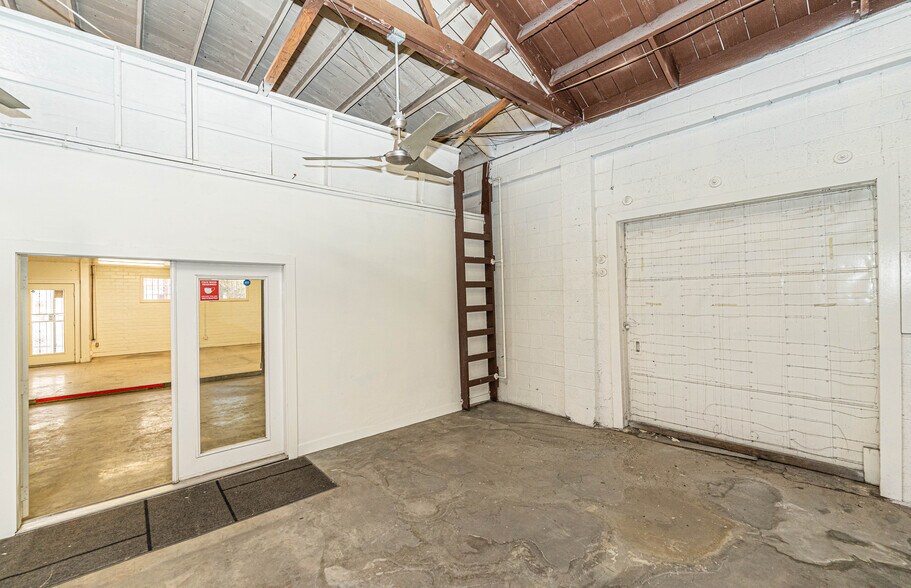 More Photos Of 947 N Vignes St, Los Angeles Warehouse For Sale