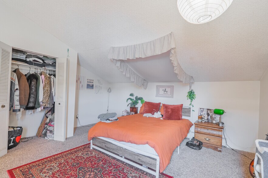 More Photos Of 2036 Canyon Blvd, Boulder Apartments For Sale
