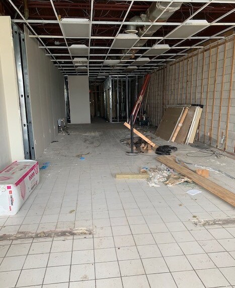 More Photos Of 1058-1068 Country Club Rd, Columbus General Retail For Sale