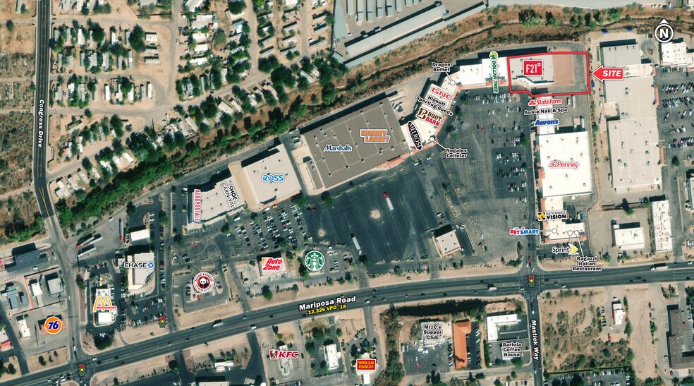 More Photos Of 250 W Mariposa Rd, Nogales General Retail For Lease