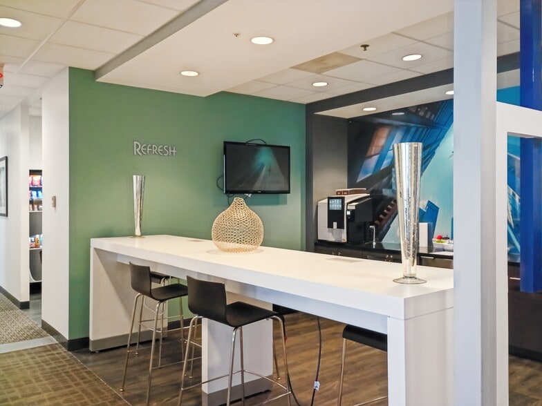 More Photos Of 100 Hartsfield Centre Pky, Atlanta Coworking Space