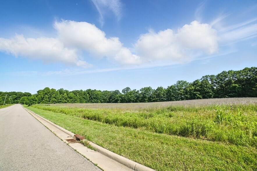 More Photos Of 0 Miller Pky, Mansfield Land For Sale