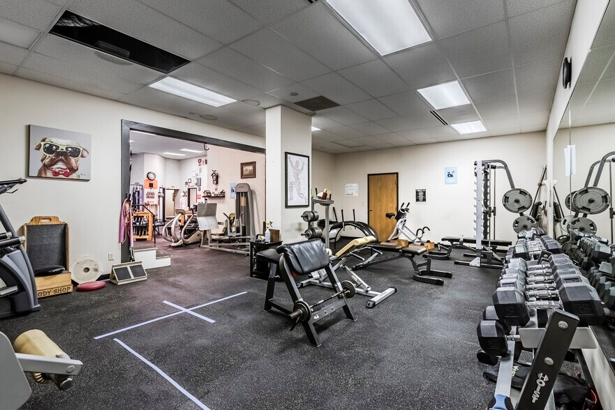 More Photos Of 600-606 Sherrill Rd, Sherrill Storefront For Sale