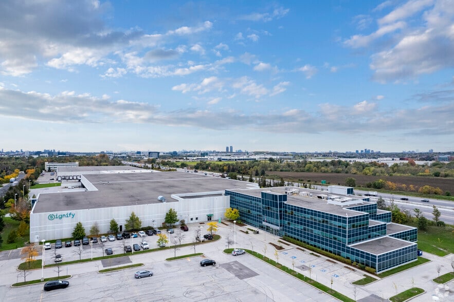 More Photos Of 281 Hillmount Rd, Markham Warehouse For Lease