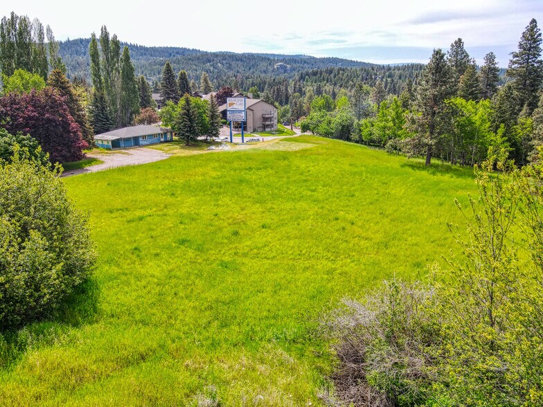 More Photos Of 180 Vista Ln, Bigfork General Retail For Sale