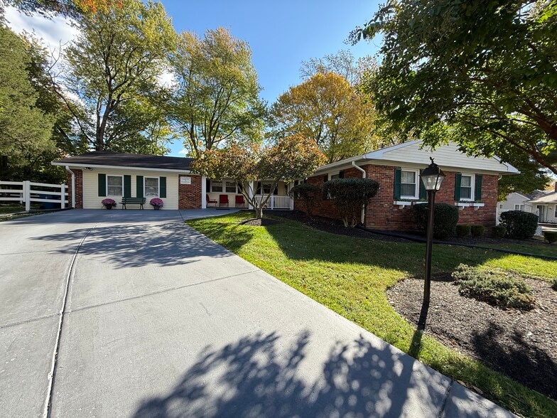 More Photos Of 4 Broomall Ct, Silver Spring Congregate Senior Housing For Sale