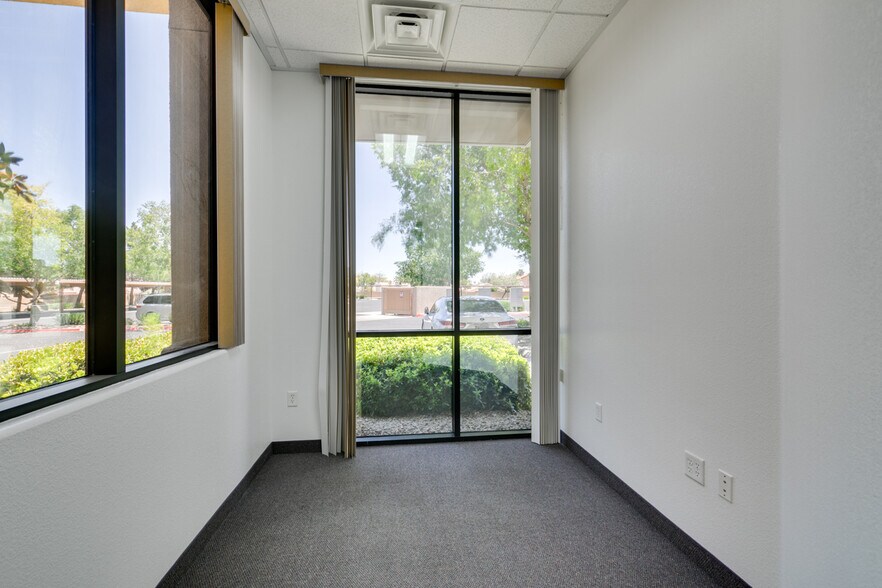 More Photos Of 1820 E Warm Springs Rd, Las Vegas Medical For Sale