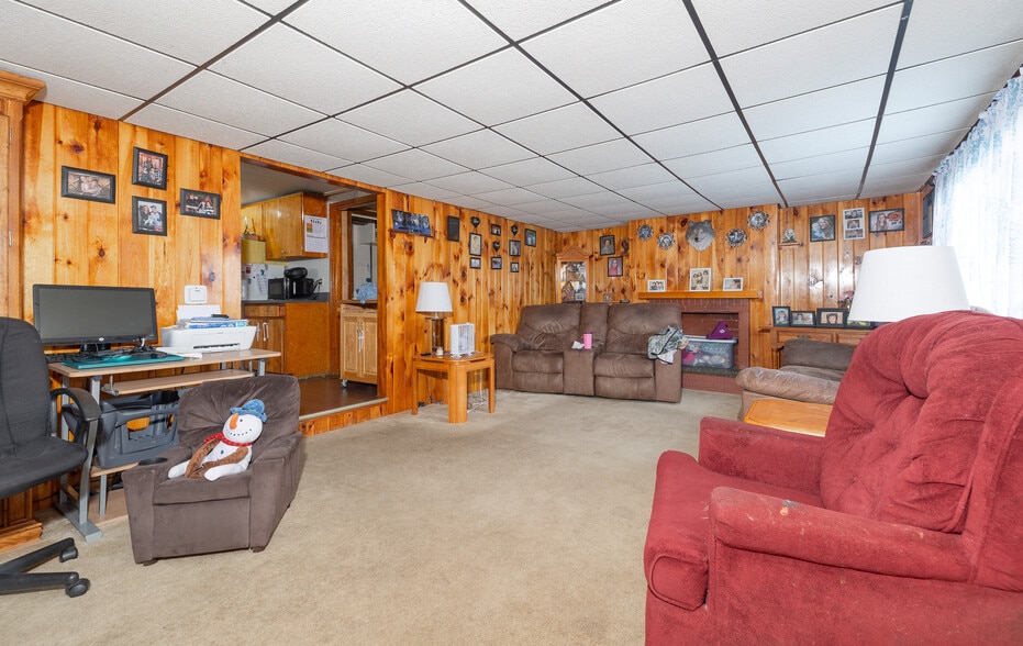 More Photos Of 730 N Main St, Port Allegany Hotel For Sale