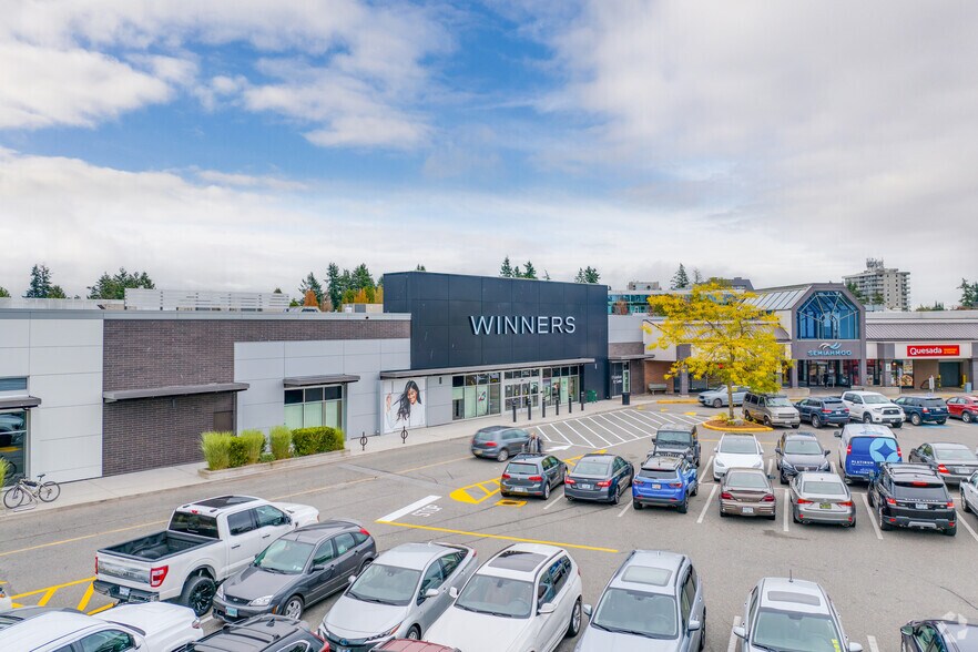 More Photos Of 1601-1715 152 St, Surrey Storefront Retail Office For Lease