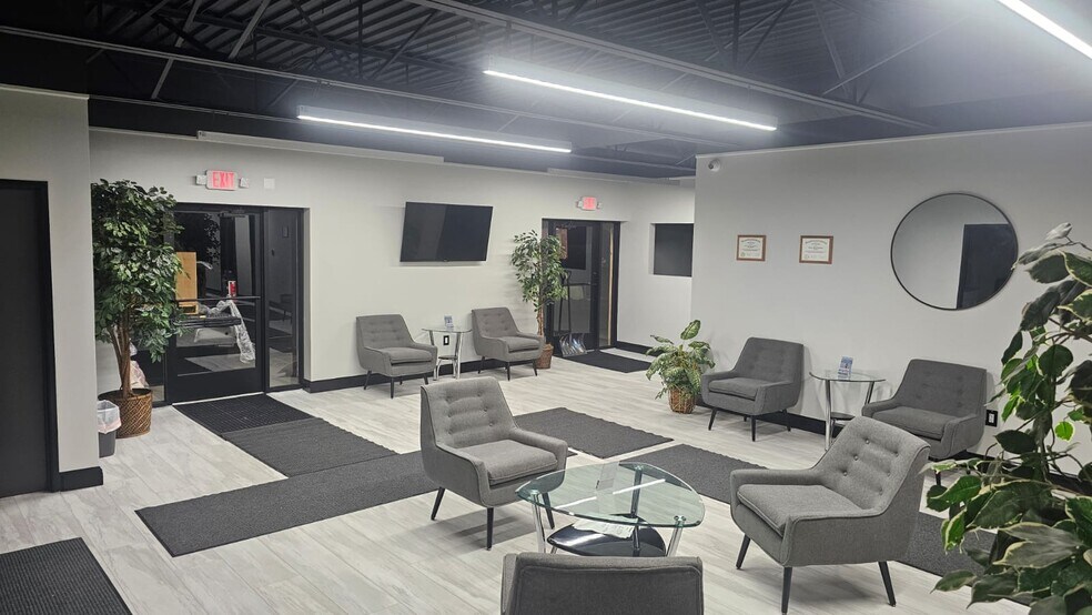 More Photos Of 28363 Hoover Rd, Warren Office For Lease