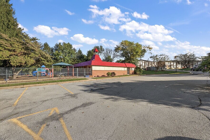 More Photos Of 3449 Hillock Ln, Wilmington Daycare Center For Lease