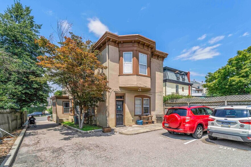 More Photos Of 359 Lyceum Ave, Philadelphia Apartments For Sale