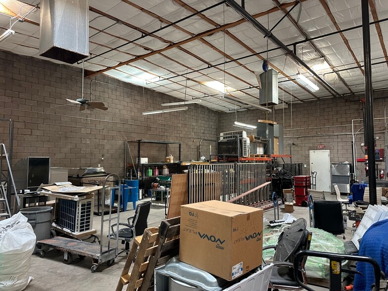 More Photos Of 650 S 79th St, Chandler Service For Lease