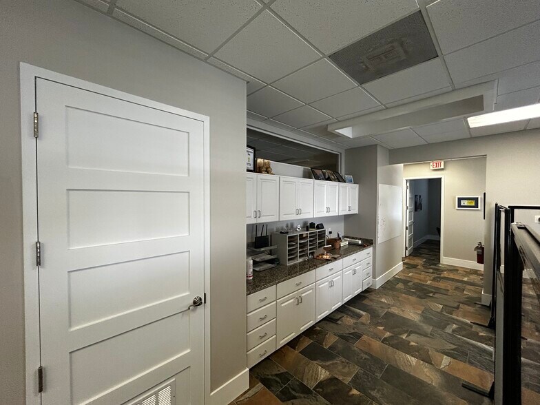 More Photos Of 1180 Ponce De Leon Blvd, Clearwater Office For Sale