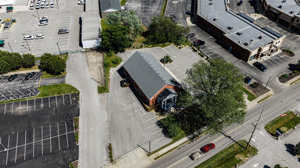 More Photos Of 824 Lehman Ave, Bowling Green Religious Facility For Sale