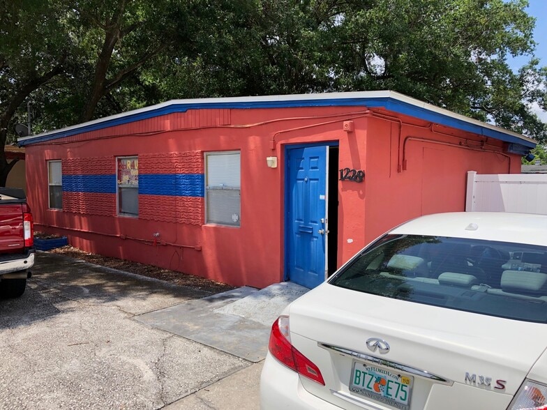 More Photos Of 1230 N Pine Hills Rd, Orlando Daycare Center For Sale