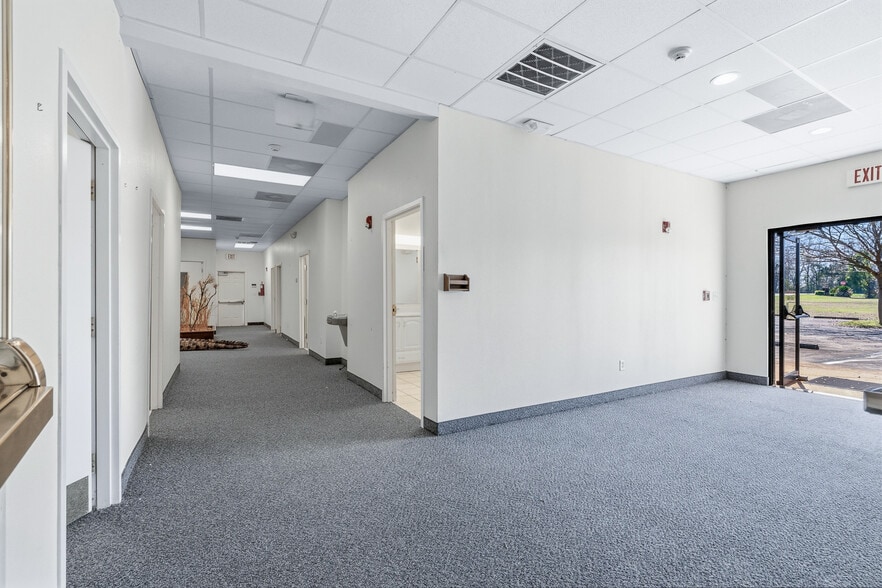 More Photos Of 2828 Harvest Rd, Jay Religious Facility For Sale