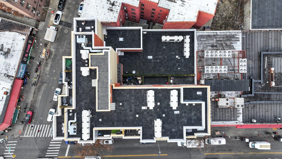 More Photos Of 9501 37th Ave, Flushing Apartments For Lease