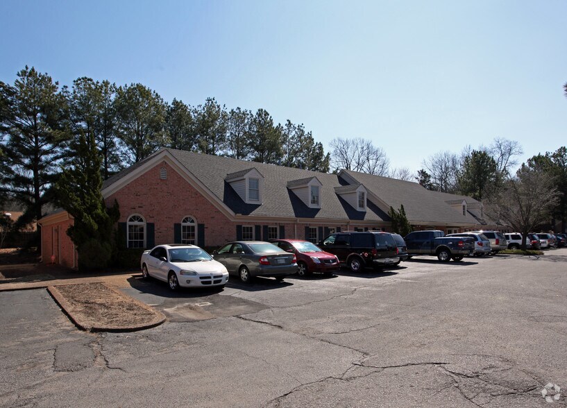 More Photos Of 2020 Exeter Rd, Germantown Medical For Lease
