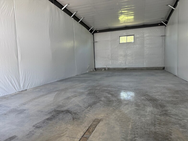 More Photos Of 4962 S 3300 W, Rexburg Light Distribution For Lease