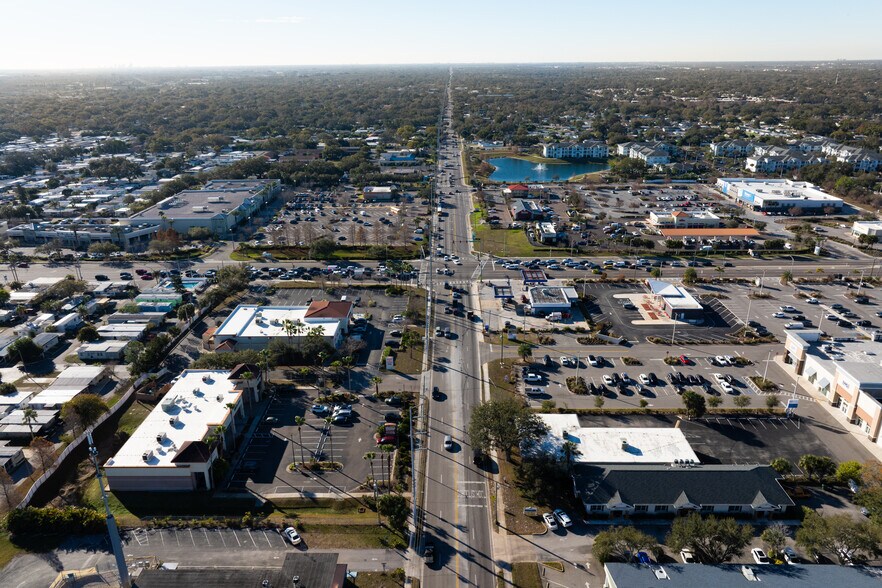 More Photos Of 401-409 S Belcher Rd, Clearwater Storefront For Lease