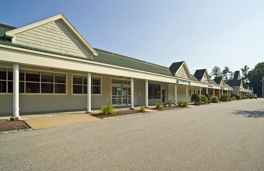 More Photos Of 127 Long Sands Rd, York Storefront For Lease
