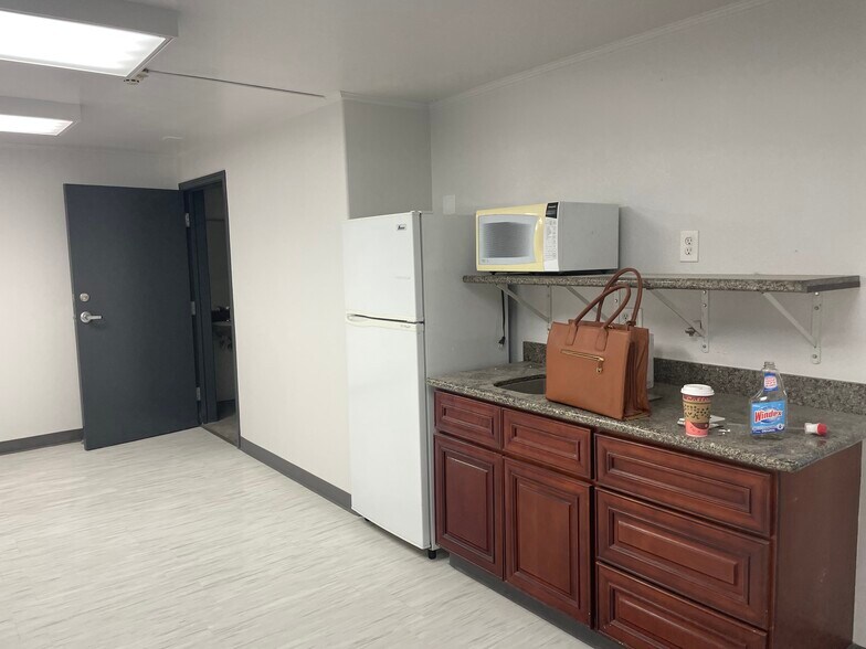 More Photos Of 1305 Clark Mill Rd, Sweet Home Industrial For Sale