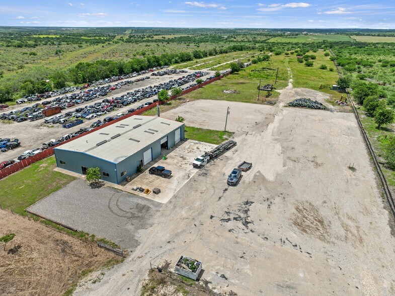 Primary Photo Of 9605 Fm 812, Austin Warehouse For Lease