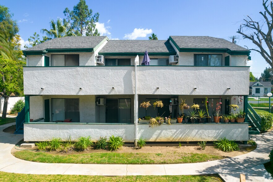 More Photos Of 621 Church St, Redlands Multifamily For Sale
