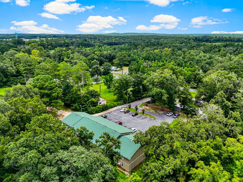 More Photos Of 872 Deer Wood Ln, Chipley Apartments For Sale