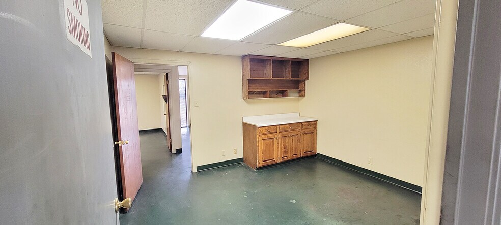 More Photos Of 6099 FM 2767, Tyler Industrial For Lease