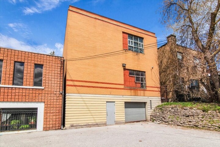 More Photos Of 2547 Eglinton Ave W, Toronto Storefront Retail Office For Sale