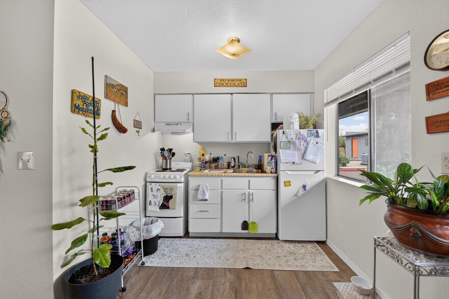 More Photos Of 30 E Camino Villas, Tucson Apartments For Sale