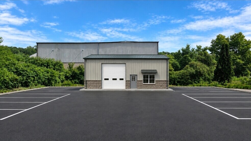 More Photos Of 395 US-6, Mahopac Flex For Lease