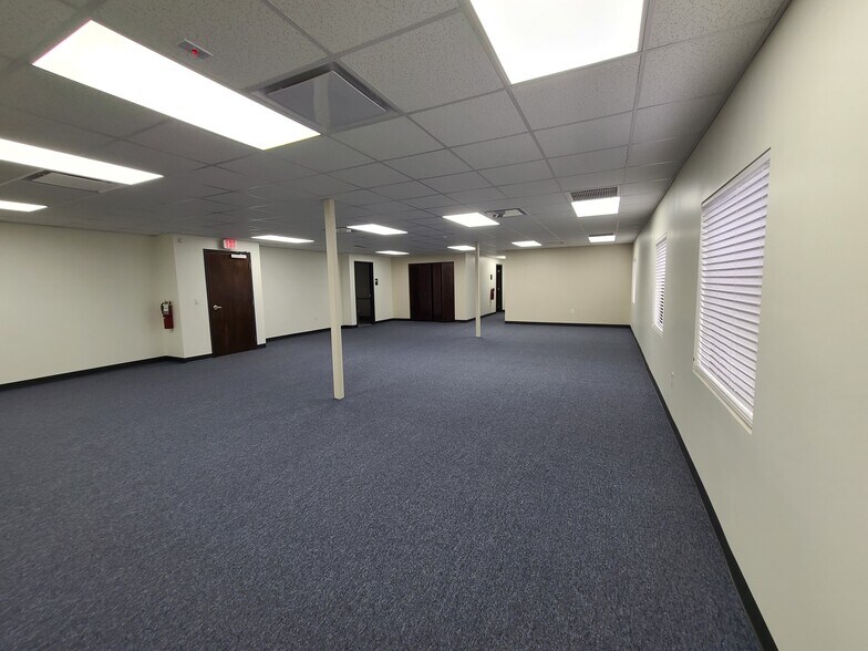 More Photos Of 1715 Eastbay Dr. Largo, Fl 33771, Largo Medical For Lease