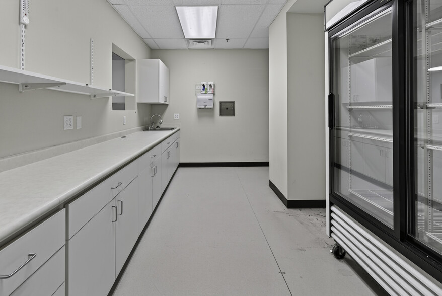 More Photos Of 313 W Drake Rd, Fort Collins Medical For Lease