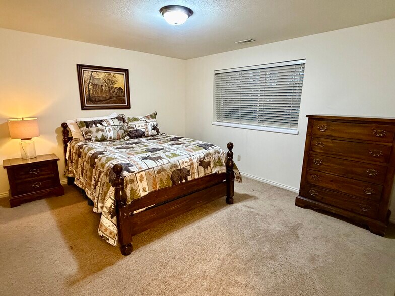 More Photos Of 17020 S US 40, Heber City Specialty For Sale