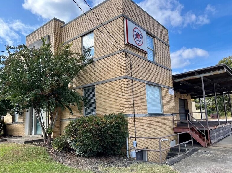 More Photos Of 1054 Industrial Ave, Danville Warehouse For Sale