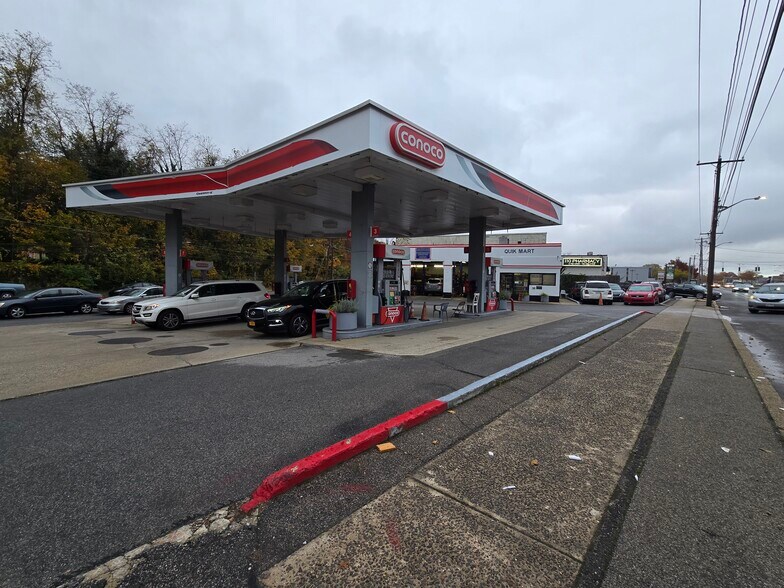 Primary Photo Of 475 Walt Whitman Rd, Melville Service Station For Sale