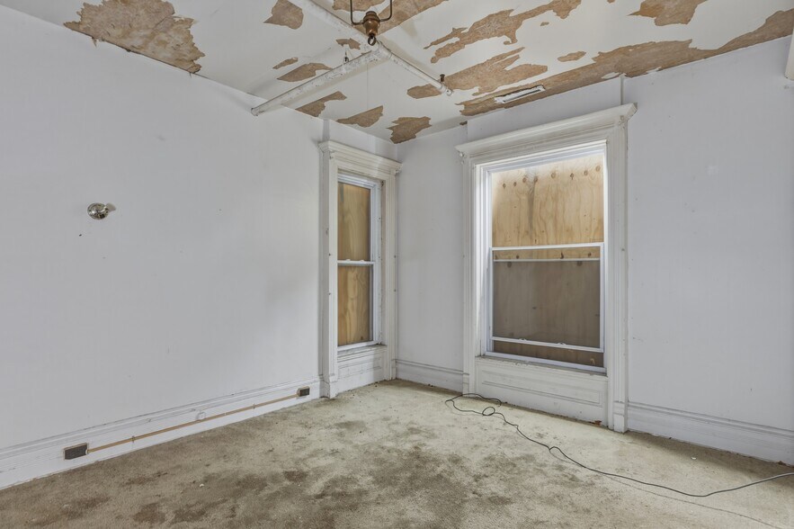 More Photos Of 355 W Church St, Elmira Office For Sale